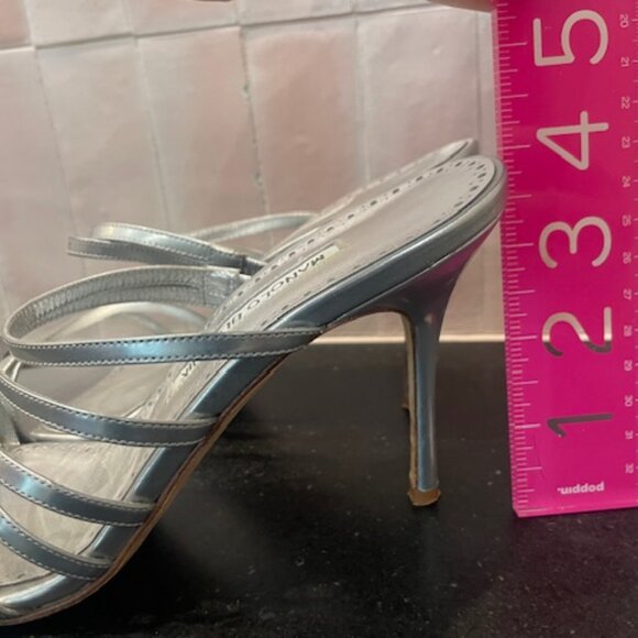 Manolo Blahnik Silver Strappy Heels Sandals Slides Shoes Luxury Sz 38 US 8 Italy - Picture 6 of 10